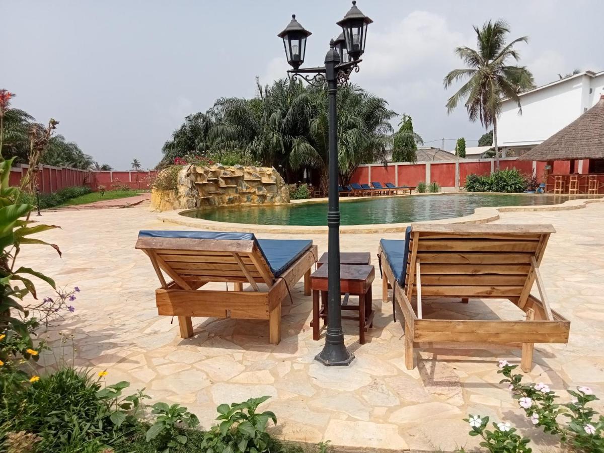 Domaine De La Palmeraie Ouidah Bagian luar foto